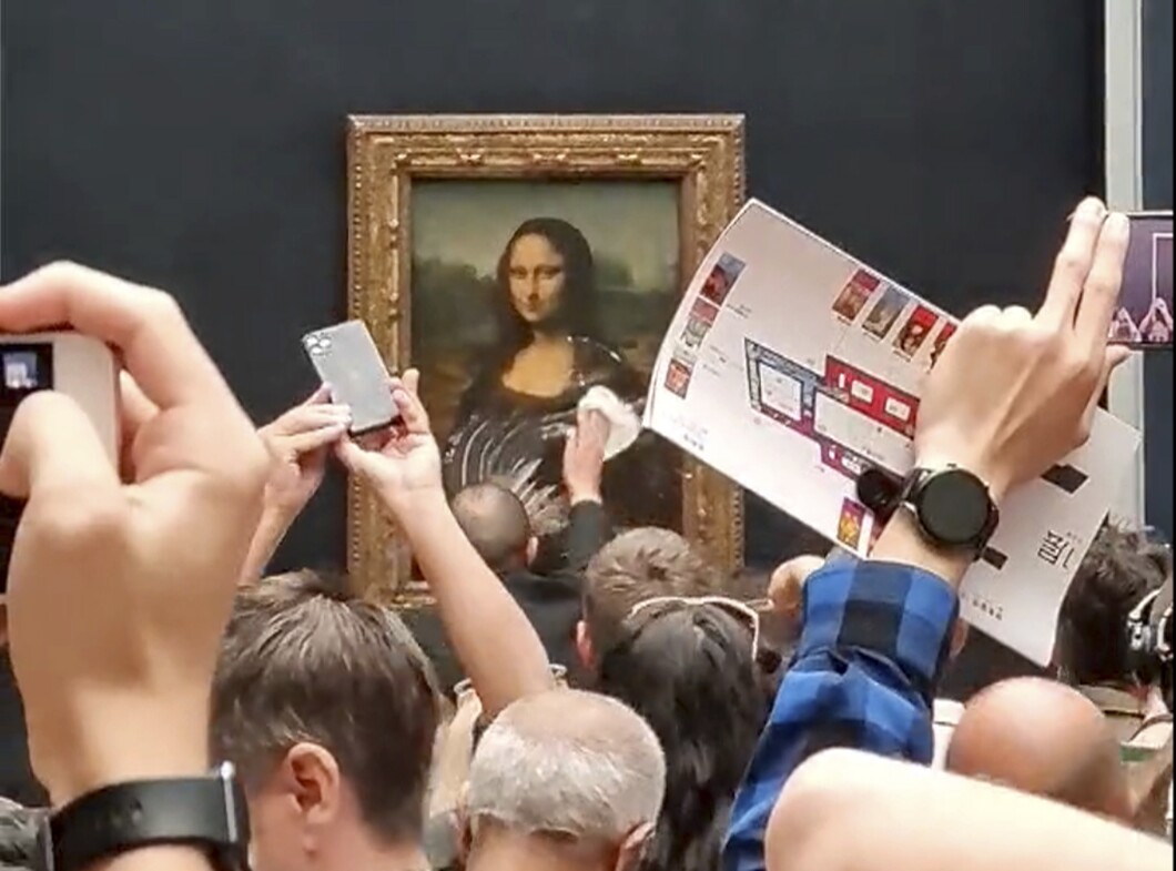CORRECTION France Mona Lisa