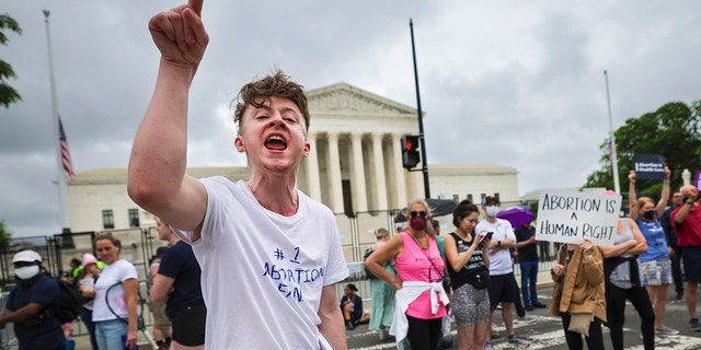 An abortion rights activist rallies during the Bans Off Our Bodies abortion rights rally at the U.S. Supreme Court on May 14, 2022 in Washington, DC.