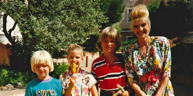 Ivana Trump posses with kids – Ivanka, Donald Jr. and Eric.