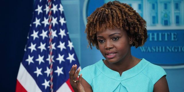 White House press secretary Karine Jean-Pierre speaks during the daily briefing in the James S. Brady Press Briefing Room of the White House in Washington, D.C., on Sept. 6, 2022. (MANDEL NGAN / AFP)