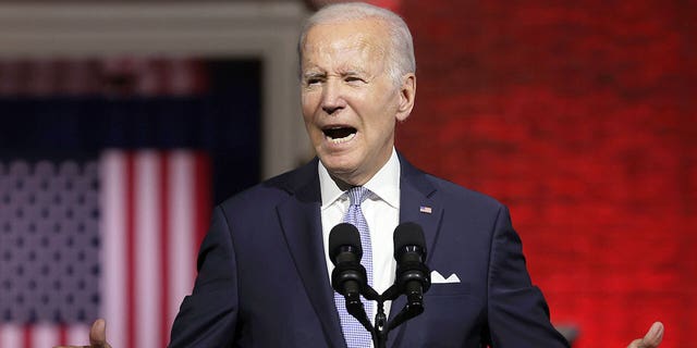  U.S. President Joe Biden delivers a primetime speech at Independence National Historical Park September 1, 2022 in Philadelphia, Pennsylvania. President Biden spoke on "the continued battle for the Soul of the Nation."  