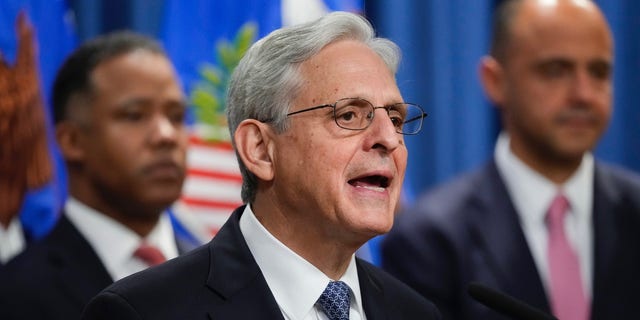  Attorney General Merrick Garland announces Jack Smith as special counsel to oversee the Justice Department's investigation into the presence of classified documents at former President Donald Trump's Florida estate and aspects of a separate probe involving the Jan. 6 insurrection and efforts to undo the 2020 election, at the Justice Department in Washington, Friday, Nov. 18, 2022. 