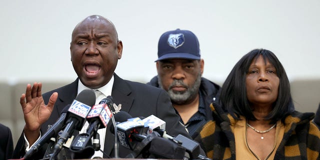 Flanked by Rodney Wells and RowVaughn Wells, the stepfather and mother of Tyre Nichols, civil rights attorney Ben Crump speaks during a press conference on January 27, 2023 in Memphis, Tennessee. 