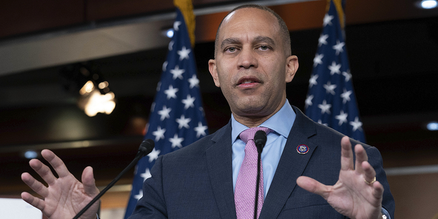 House Minority Leader Hakeem Jeffries will visit the border Friday.