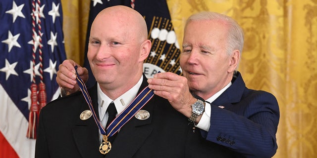 Biden awards Medal of Valor to FDNY member