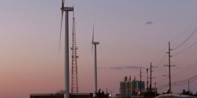 NJ wind turbines