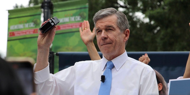 Roy Cooper