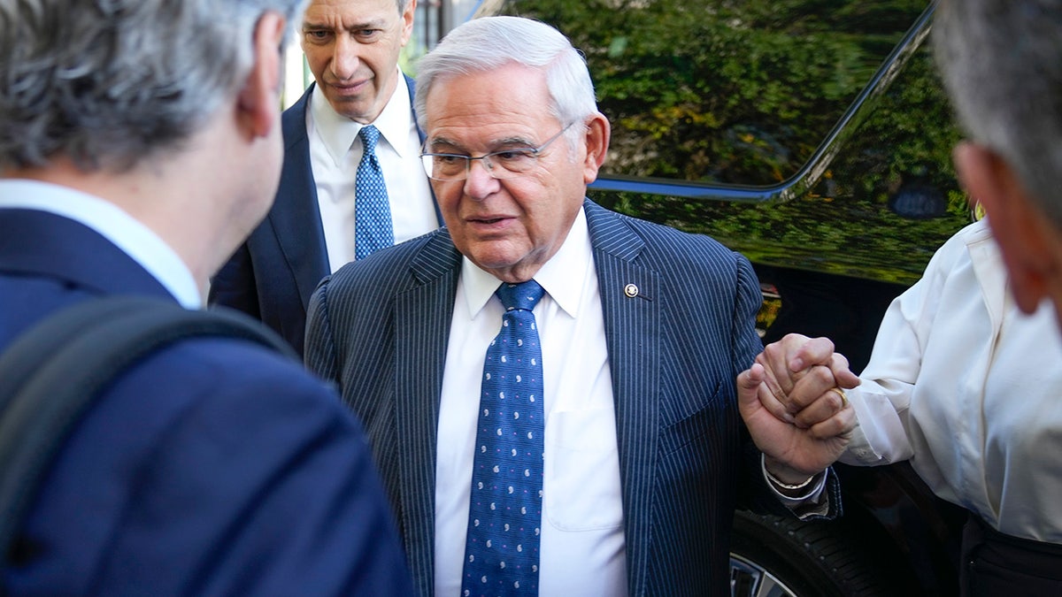 Sen Menendez at courthouse