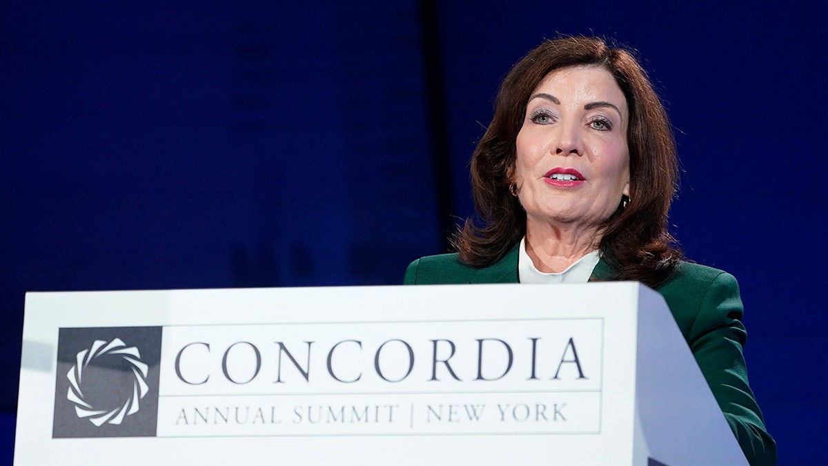 Hochul at Concordia event