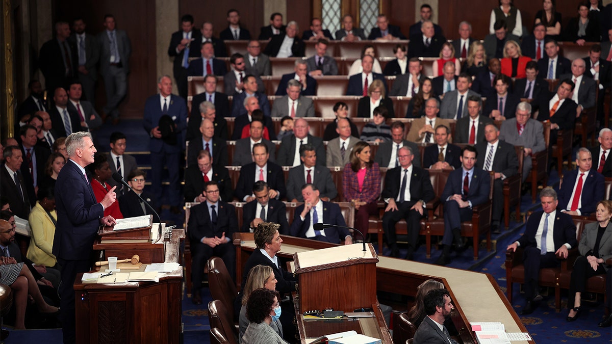 McCarthy addressing Congress.