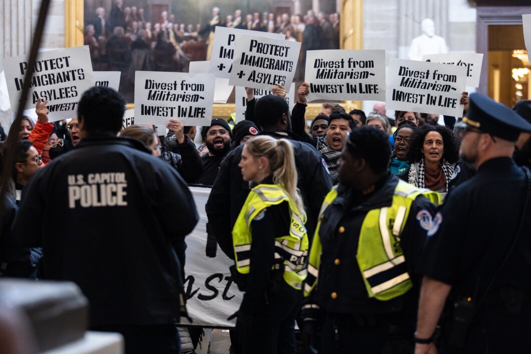 121923_ROTUNDA_PROTEST-15.jpg