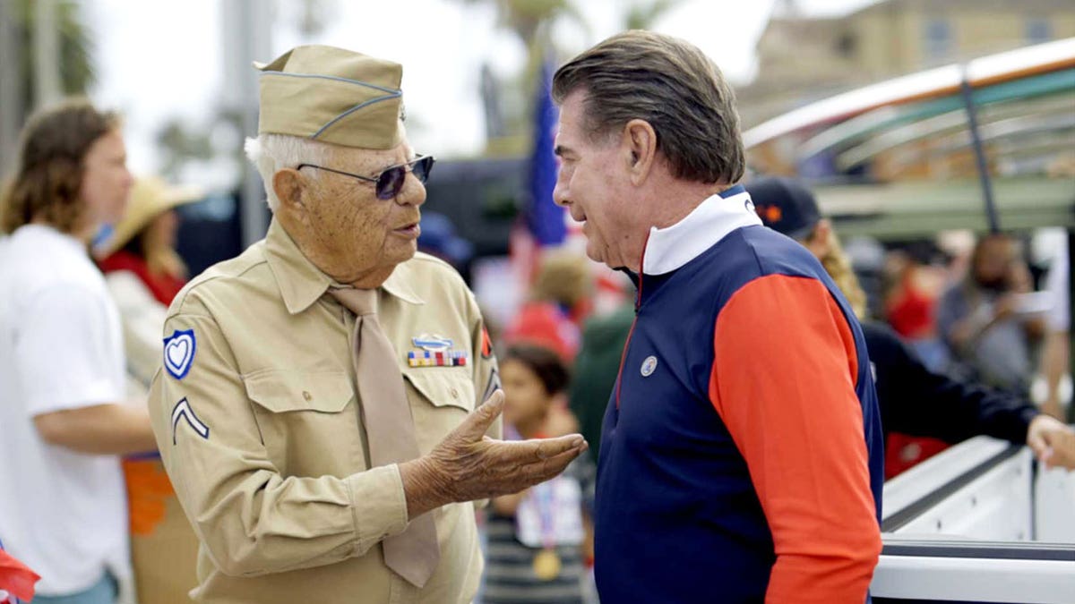 Steve Garvey with military man 