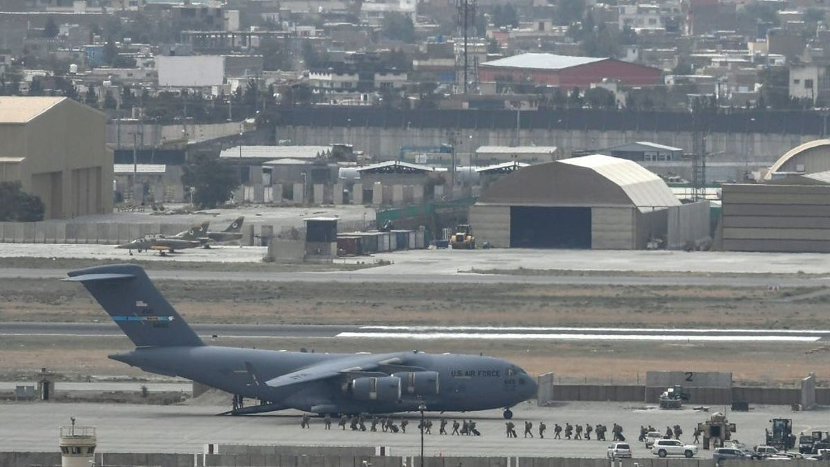 kabul airport plane on runway