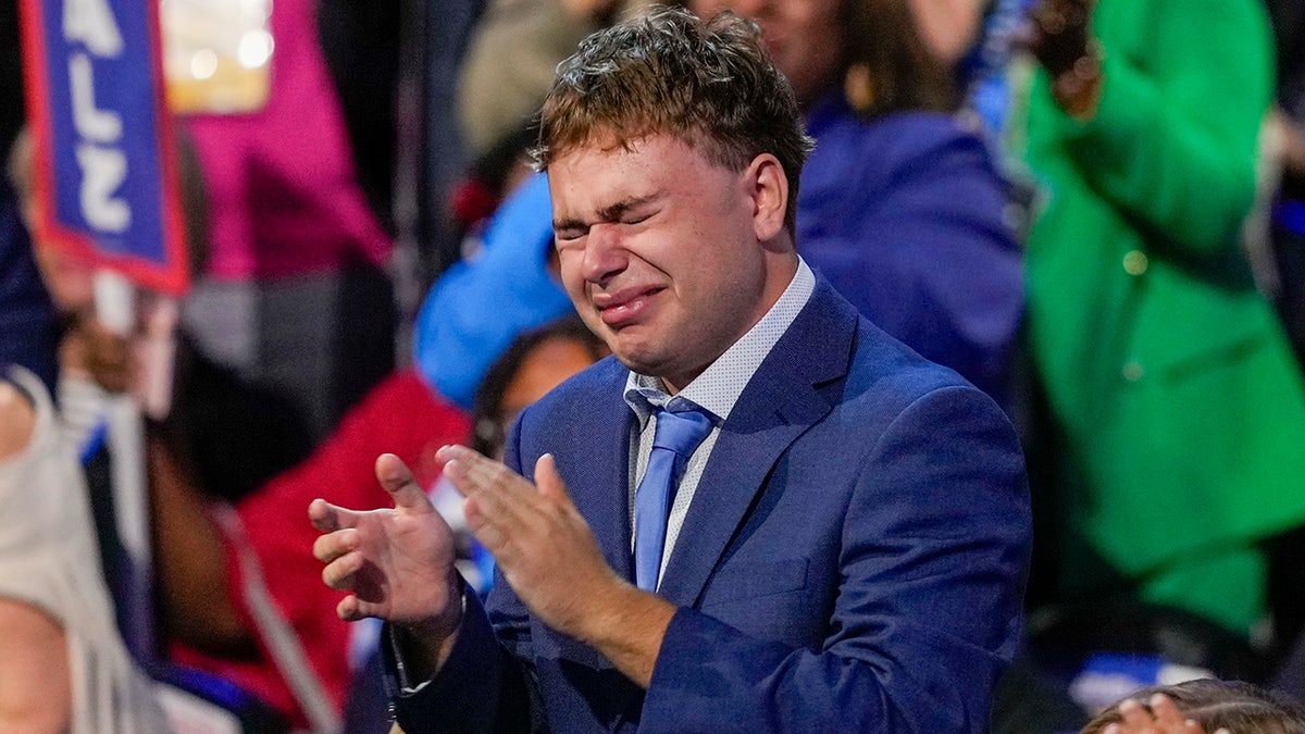 Gus Walz cries as father Gov. Tim Walz accepts VP nomination, 2024 DNC