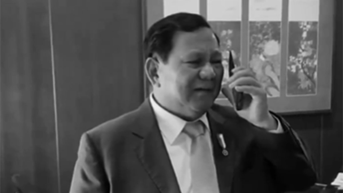 Prabowo Subianto talks to Trump