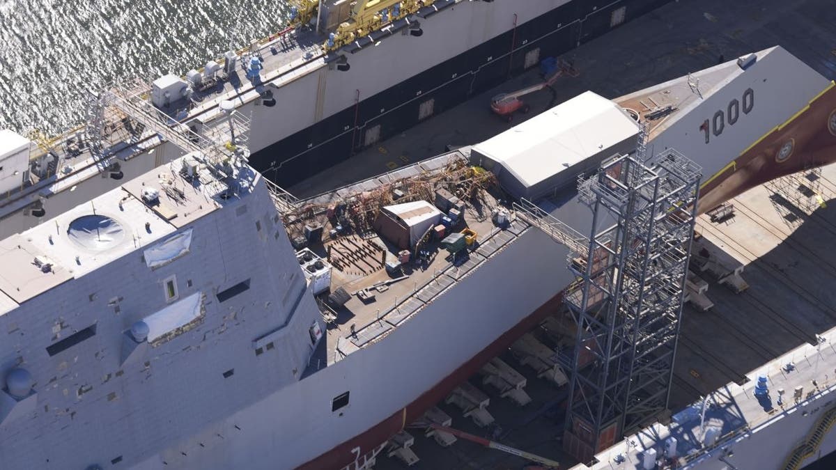 USS Zumwalt