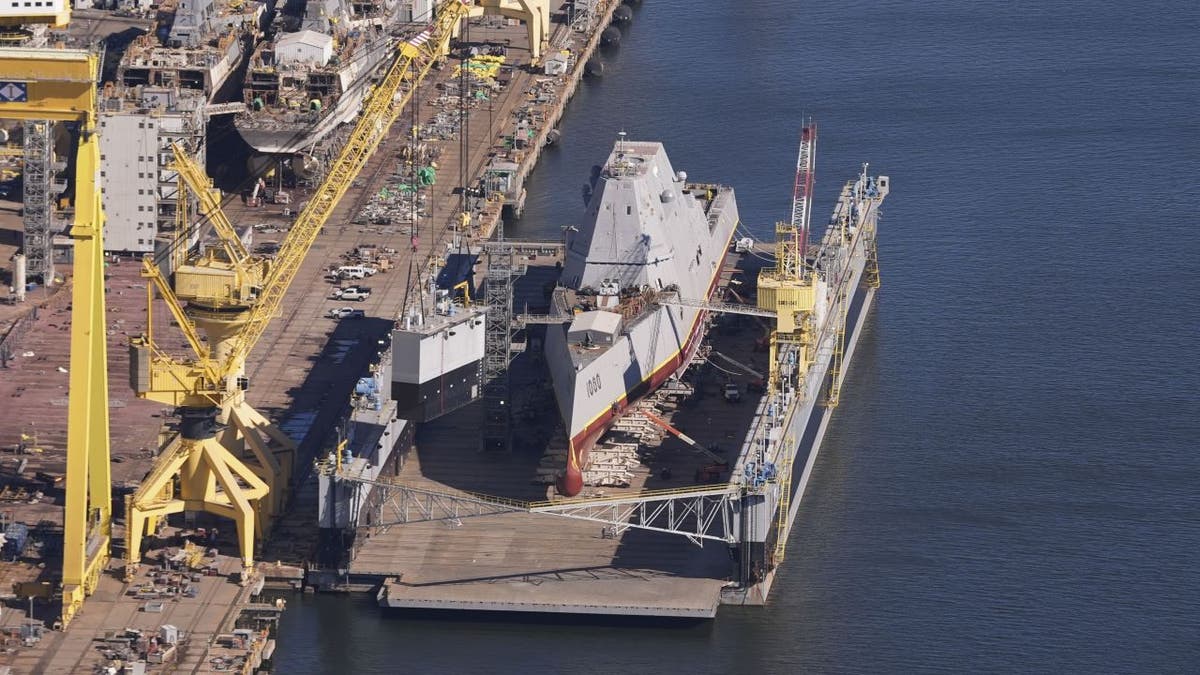 USS Zumwalt