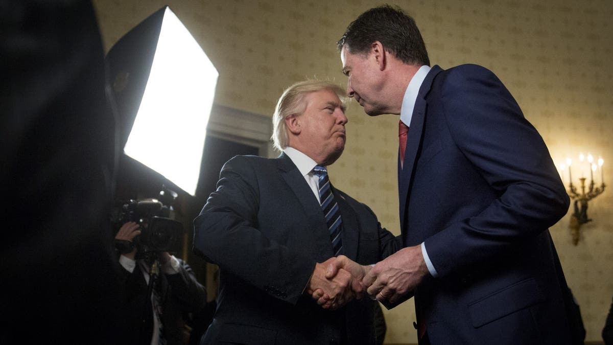 Trump meeting Comey in 2017