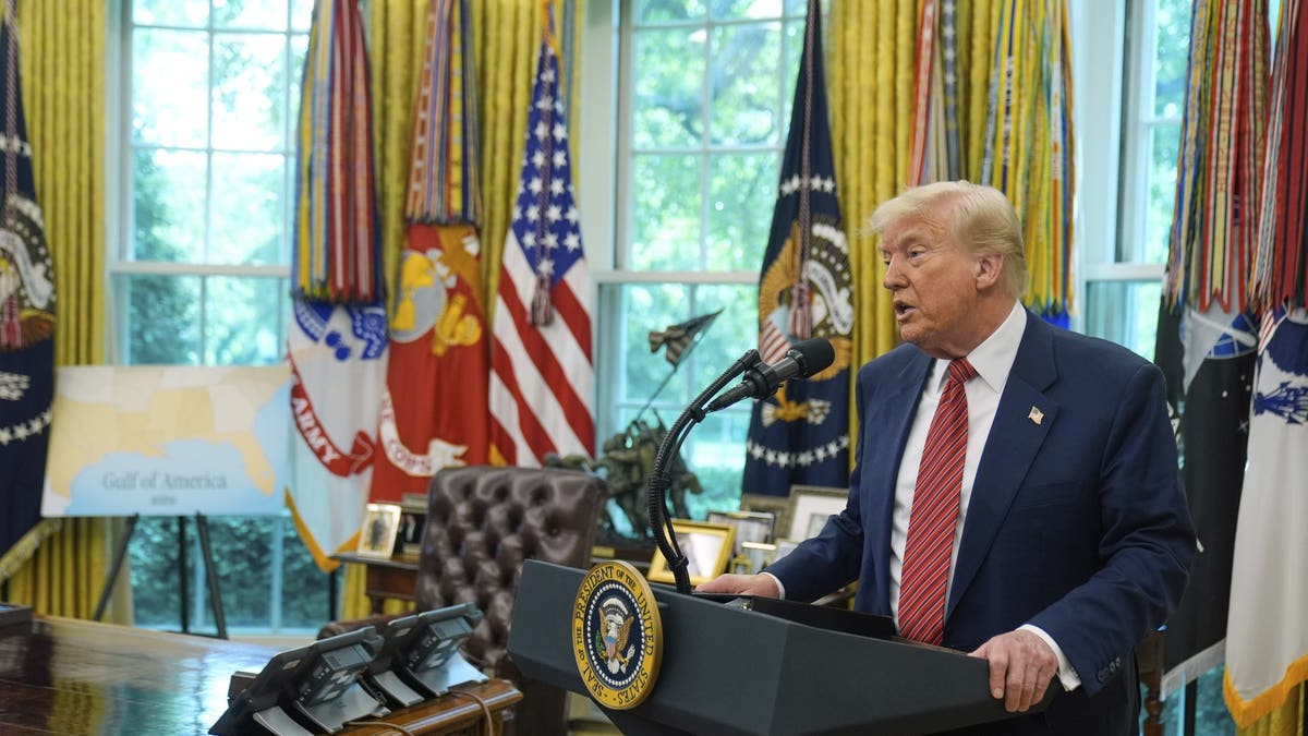 Trump in Oval Office at lectern