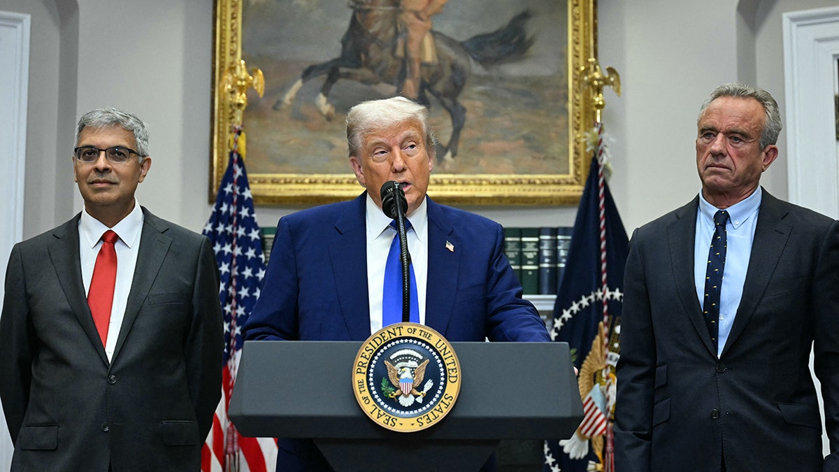 President Trump, Robert F. Kennedy Jr., and Jayanta Bhattacharya