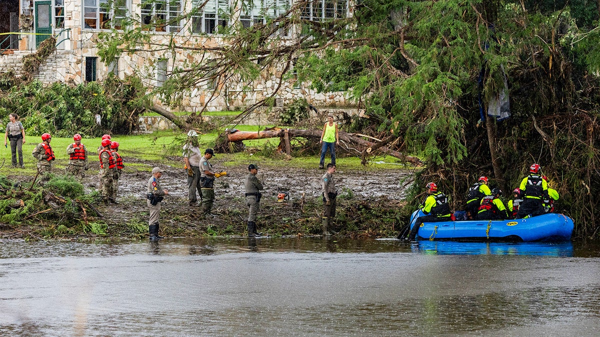 search and rescue crews during Texas floods