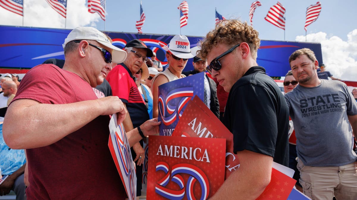 Attendees of the America 250 kick-off event held in Iowa