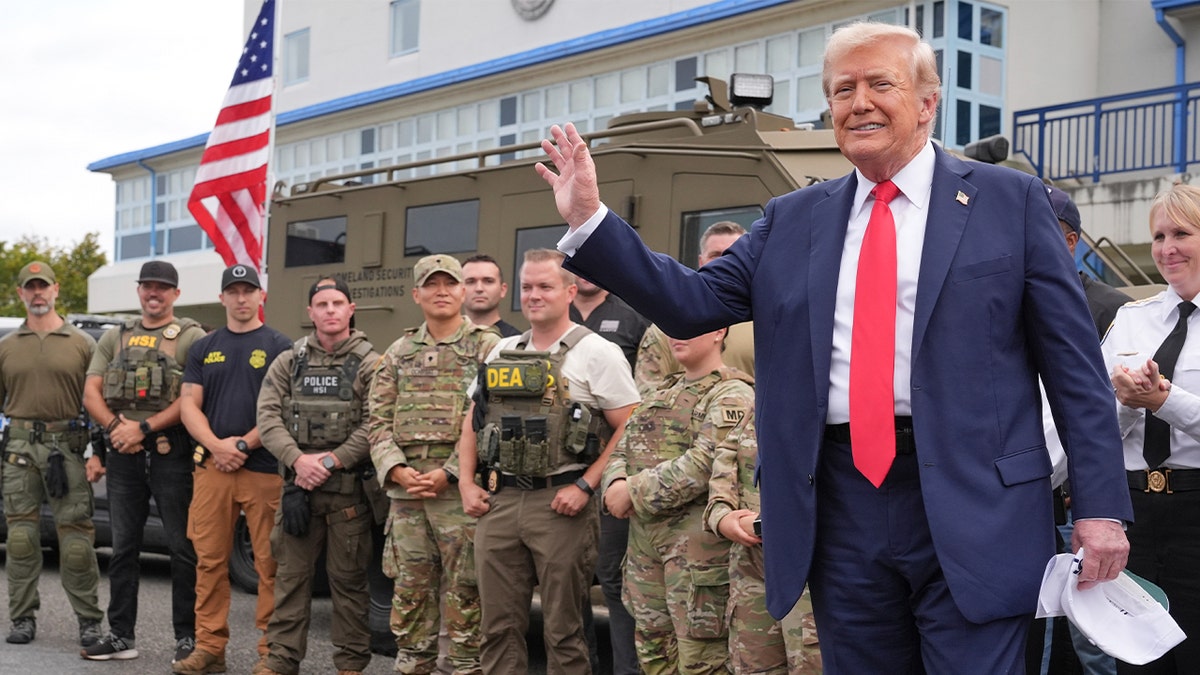 Trump speaks with National Guard and law enforcement personnel