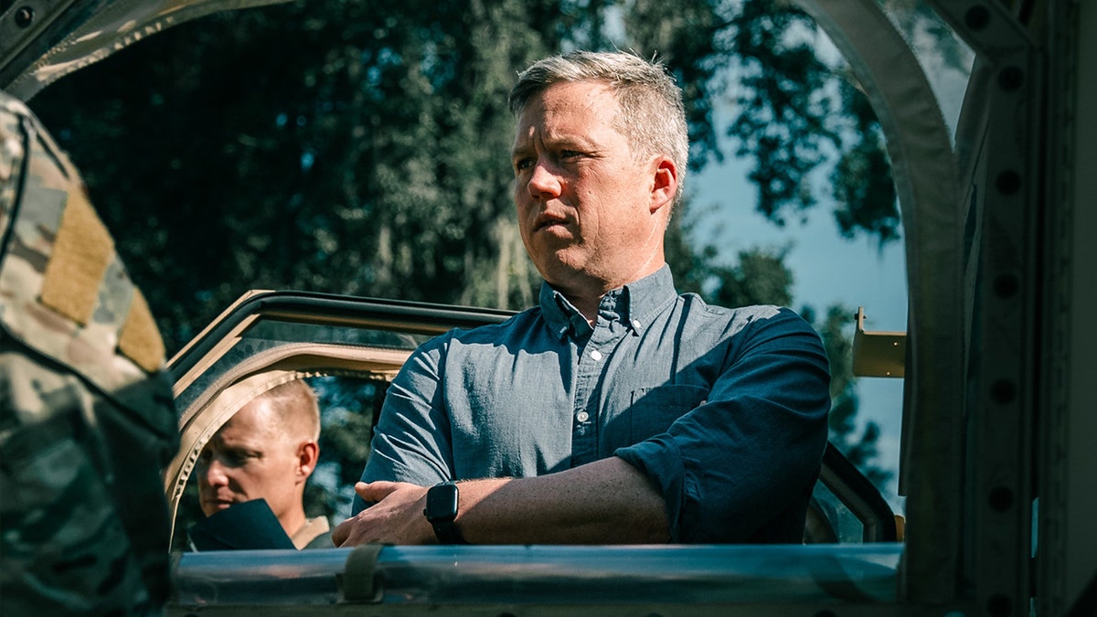 Driscoll tours Hunter Airfield