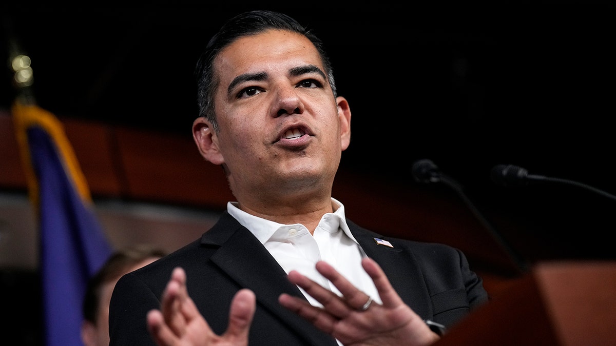 Rep. Robert Garcia
