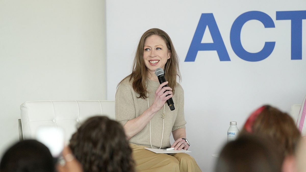 Chelsea Clinton considers Nadler seat New York