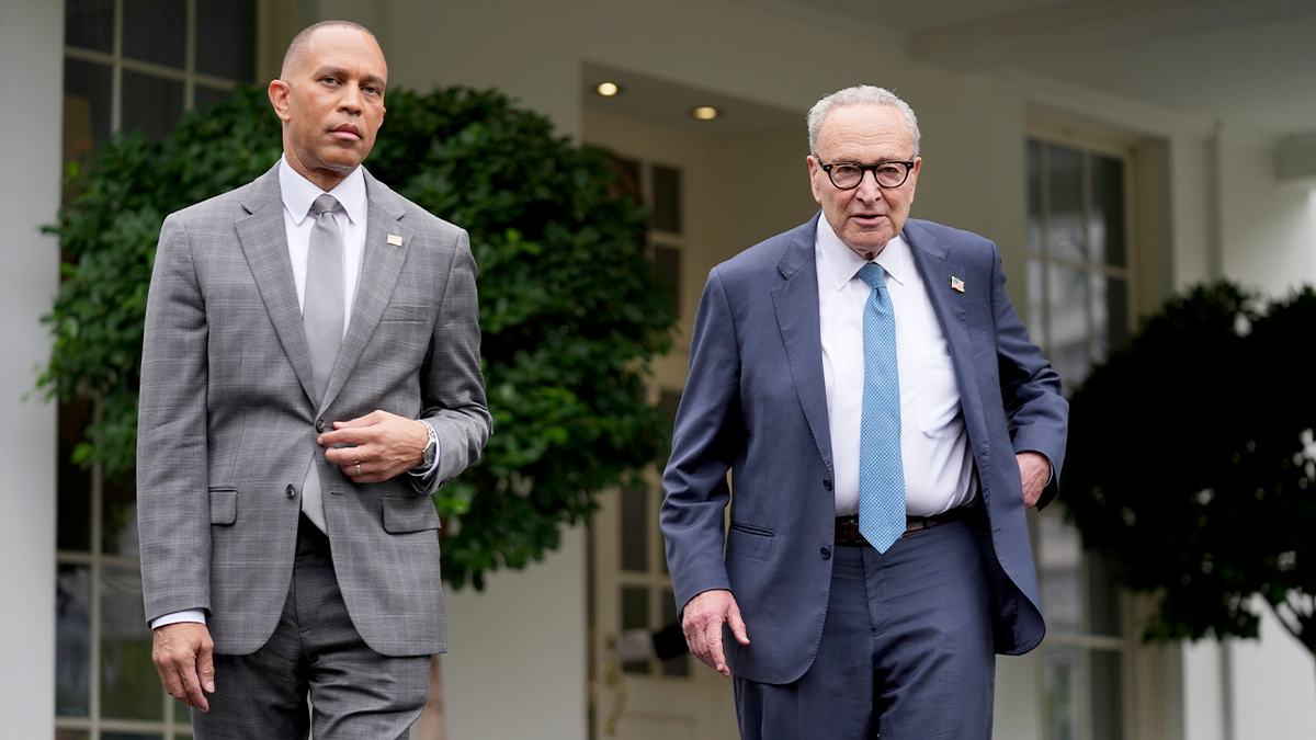 Jeffries and Schumer at the White House
