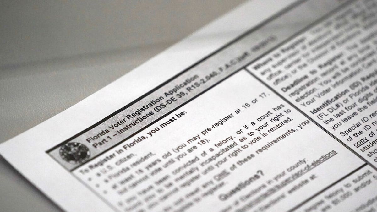 A Florida voter registration application