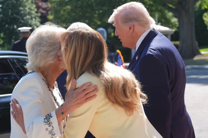 President Donald Trump and first lady Melania Trump greet Britain's King Charles III and Queen Camilla as they arrive at the White House, Monday, April 27, 2026, in Washington