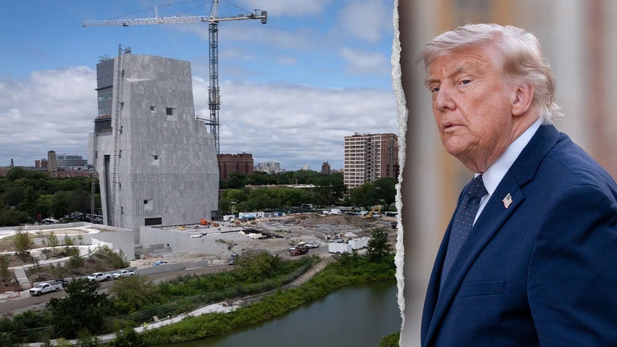 obama museum trump